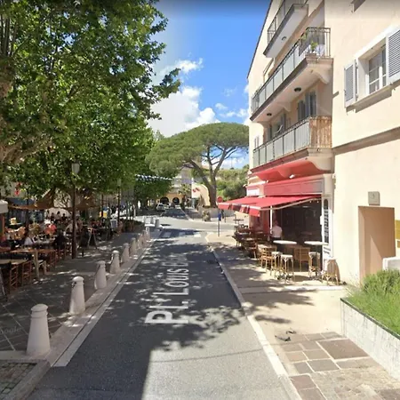 Beautiful In The Center Of Lägenhet Sainte-Maxime