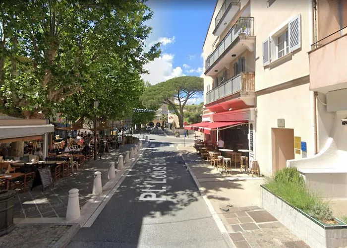 Beautiful In The Center Of Sainte-Maxime